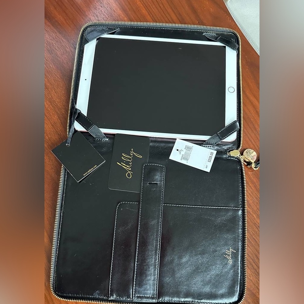 Molly iPad case